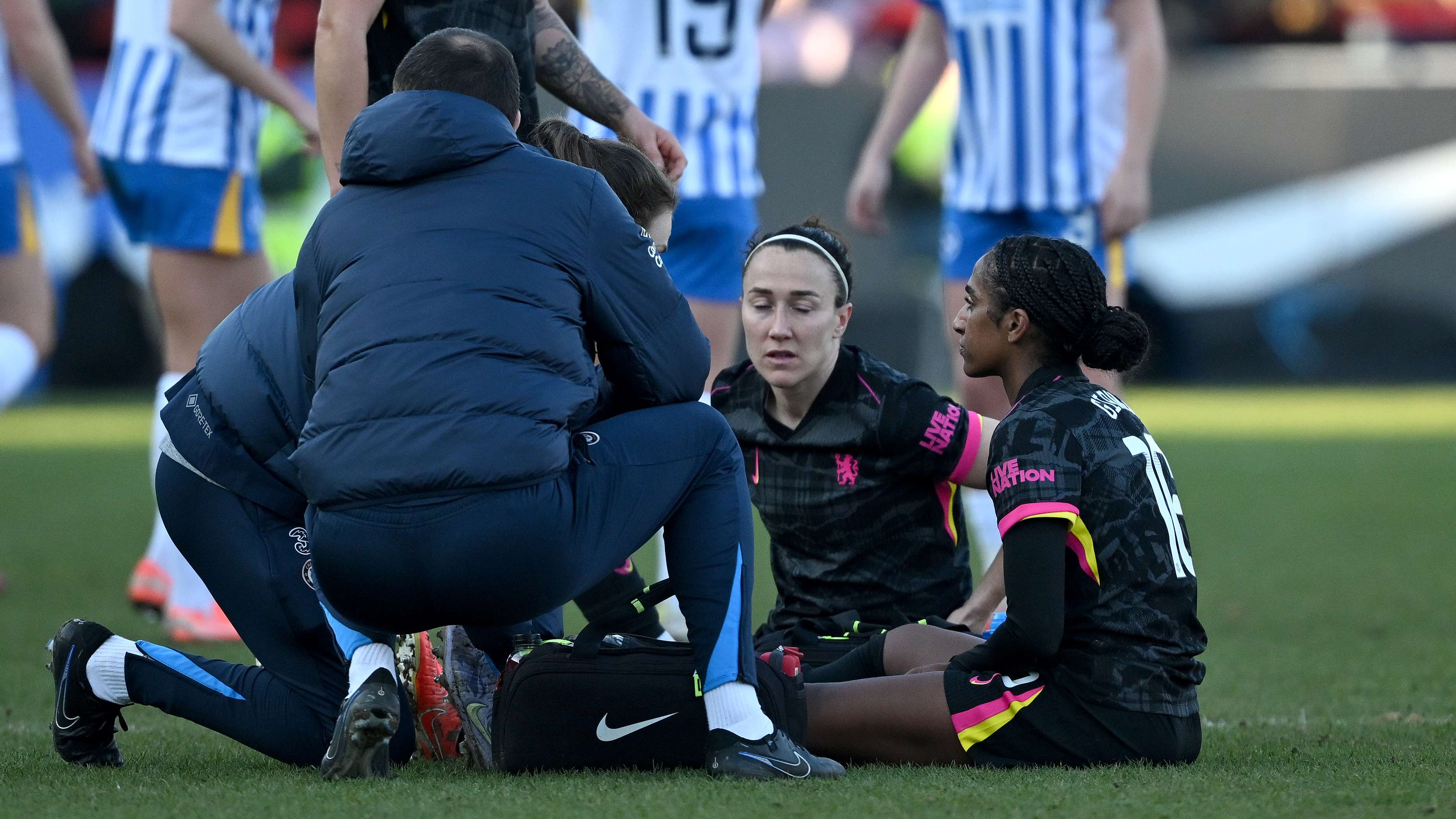 北京大學隊再次證明了沒有對手的存在 粉色風暴女子籃球聯賽冠軍爭奪戰如同一場表演.